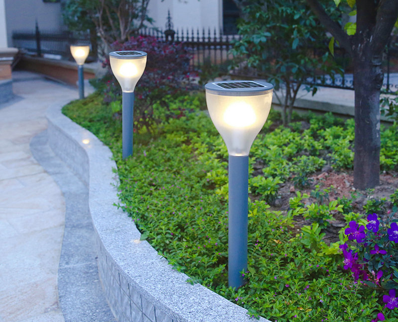 How to arrange solar garden lamp?(图1)